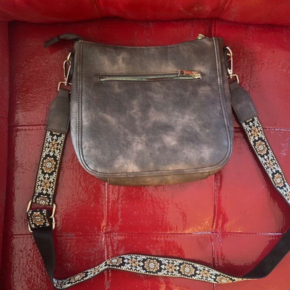 Premium Vegan Leather Coffee Brown Crossbody Purse with Guitar Strap - Picture 5 of 5